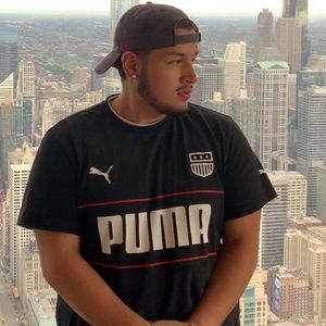 Meet your Posher, Julian